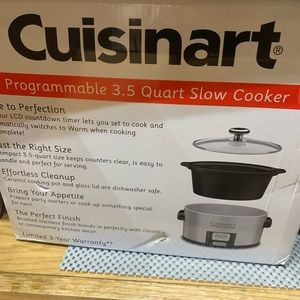 Like New programmable slow cooker!